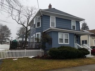 32 Berwyn St, Milford, CT 06461