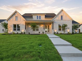 1004 Devonshire Dr N, Forney, TX 75126