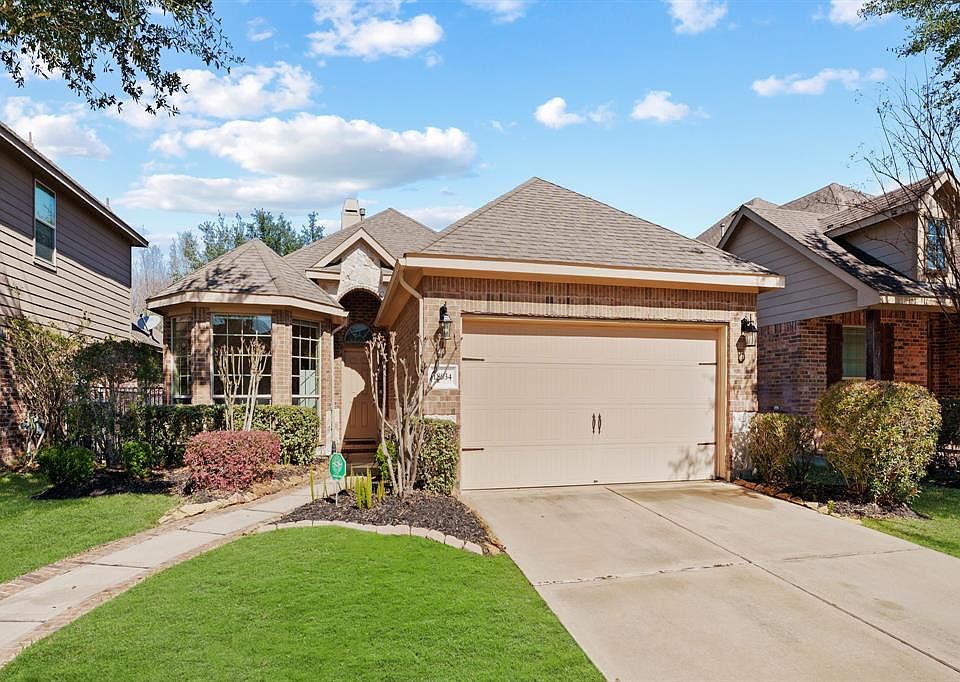 1st image of 18834 Cove Pointe Drive