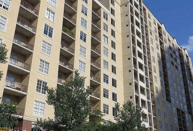 1101 Juniper St NE #329 — Photo 10
