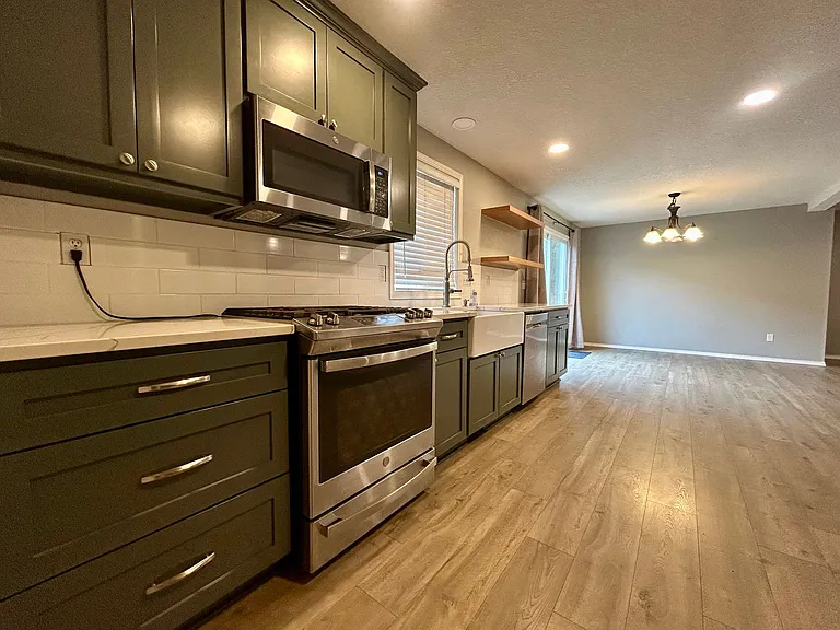 3001 NE 160th Ct — Photo 4