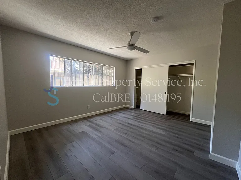 10321 Downey Ave #4 — Photo 7