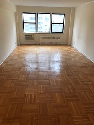 Rented by JMG Properties | media 26