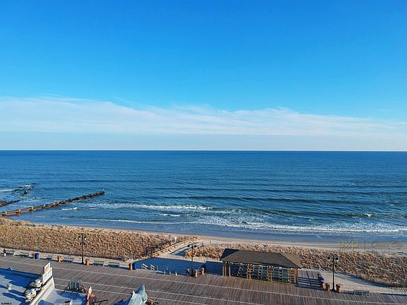 4th image of 935 Ocean Ave APT 610
