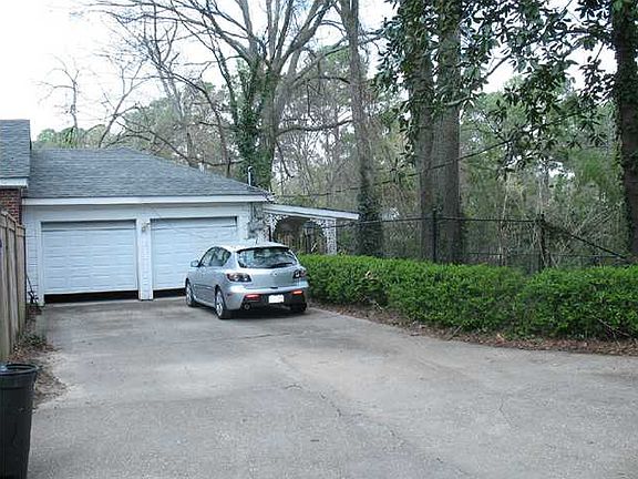 garage_Fondren_rental_house_11122015