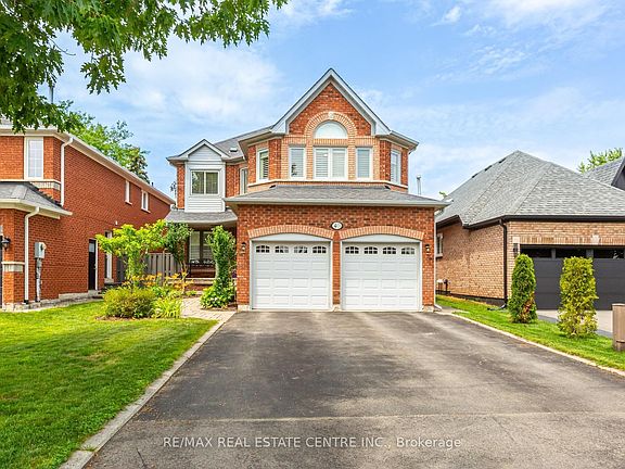 2nd image of 40 Hepburn Cres