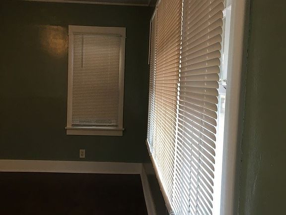 3rd image of 3312 E 2nd St APT 8