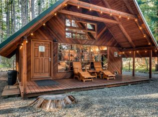 145 Mount Rainier Dr, Packwood, WA 98361