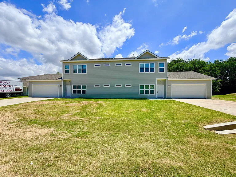 22060 Flanagan Cir #A — Photo 1