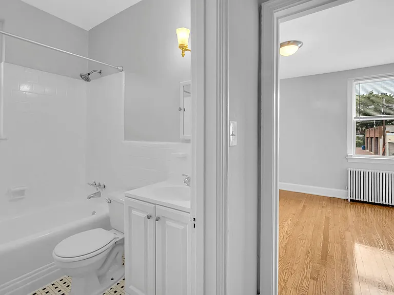 524 13th Street — Photo 18