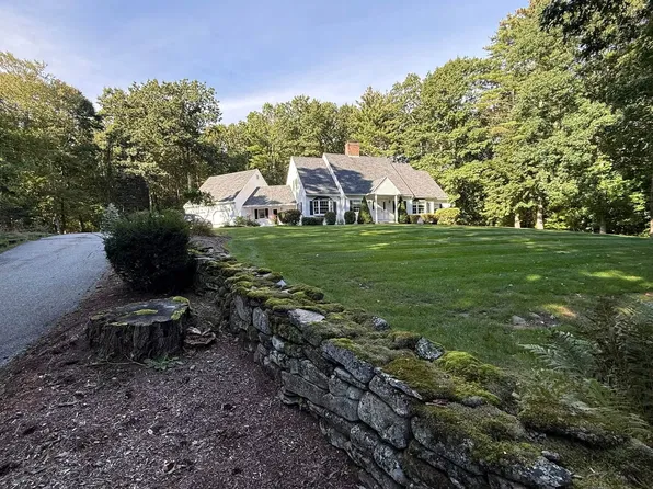 80 Old East Brookfield Rd, North Brookfield, MA 01535