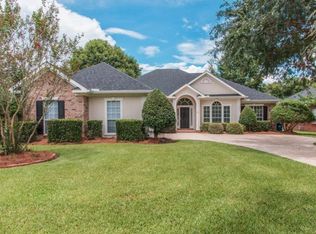 8738 Augusta Dr, Mobile, AL 36695