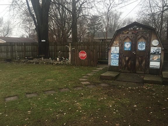 5th image of 1876 E Ogden Cir