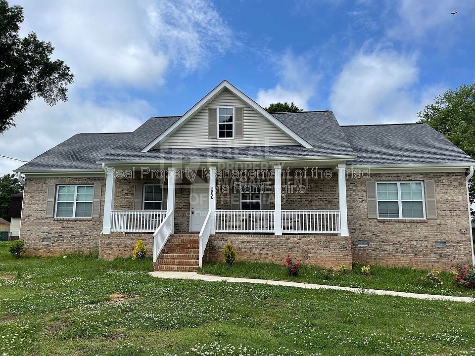 1st image of 206 Hassellwood Dr