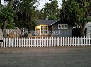 426 11th St, Paso Robles, CA 93446