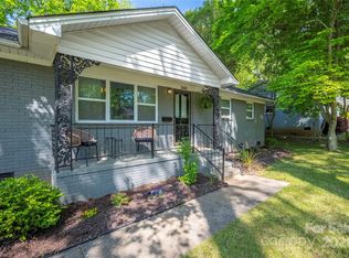 2601 Dora Dr, Charlotte, NC 28215
