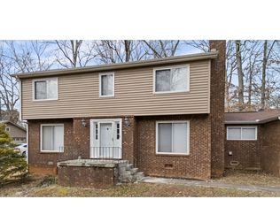 9917 Tierra Verde Dr, Knoxville, TN 37922