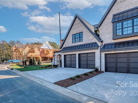 3rd image of 409 Audrey Pl #1