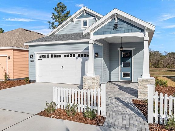 2nd image of 1055 NW 132nd Blvd