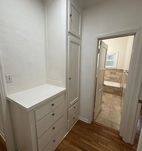 264 S Reeves Dr #101 — Photo 12