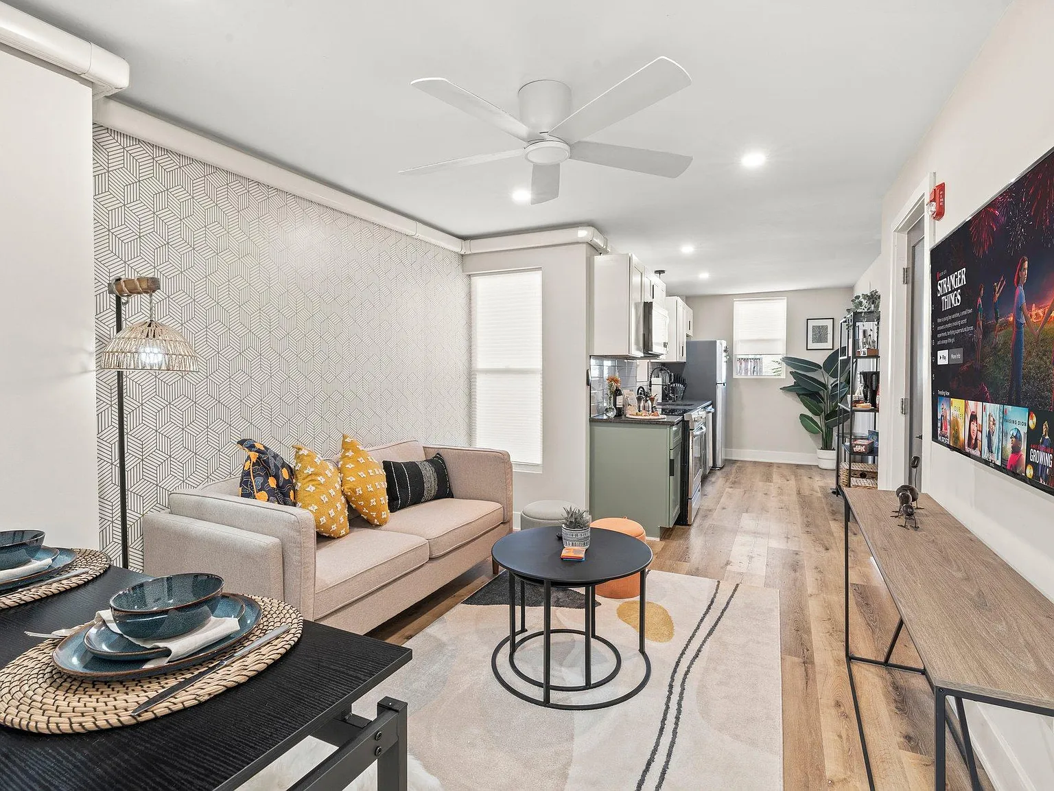 1 bed, 600 sqft, $2,850 — Photo 2