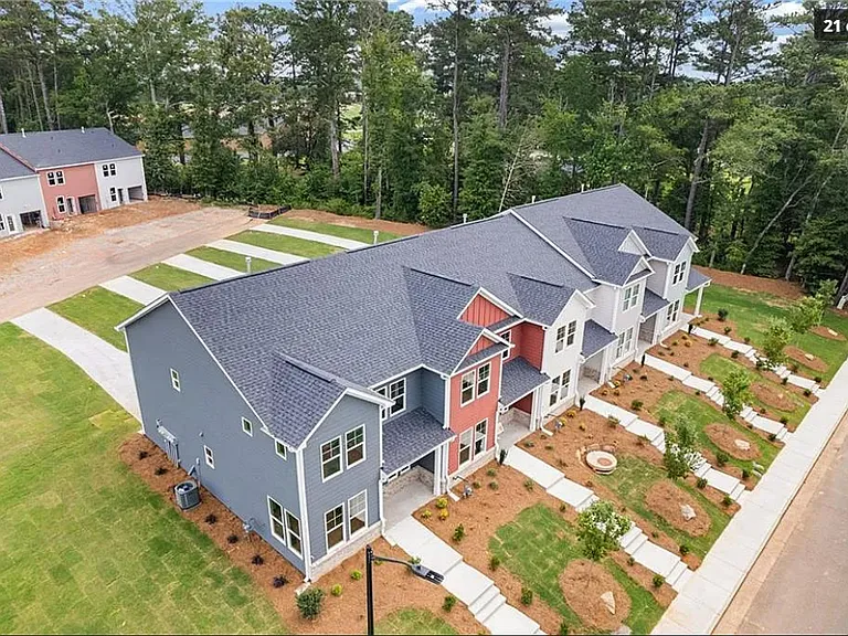 212 Westpark Dr — Photo 22