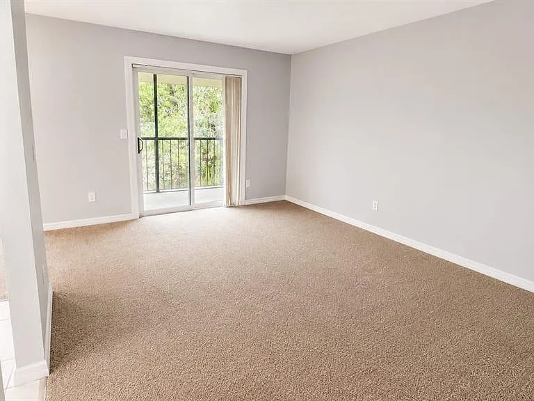 9919 Turf Ct #3 — Photo 6