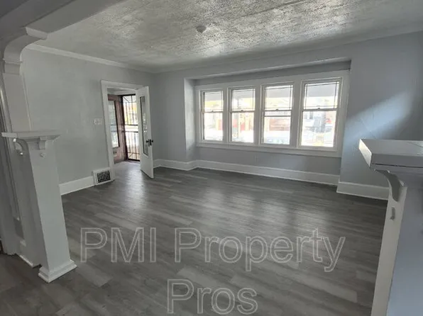 2517 W Hadley St, Milwaukee, WI 53206