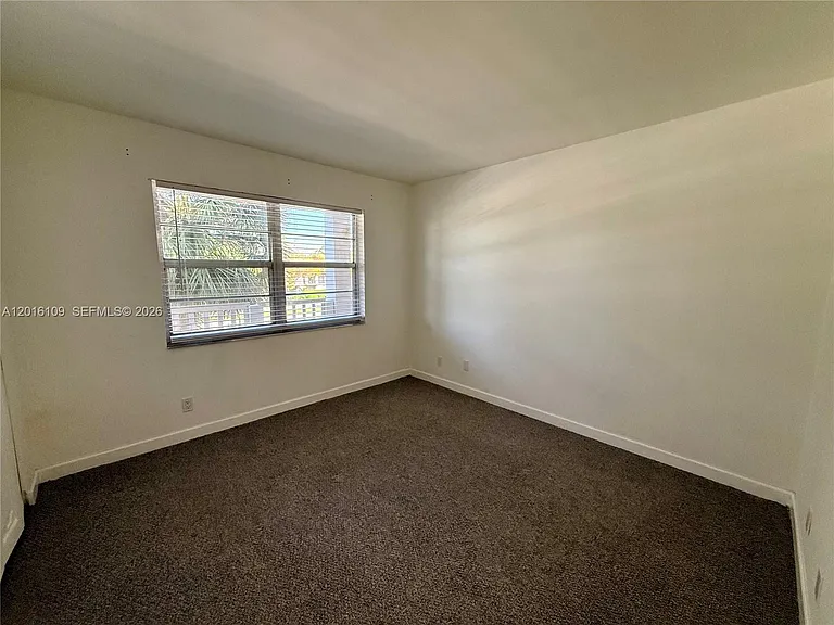 1075 Riverside Dr #306 — Photo 12