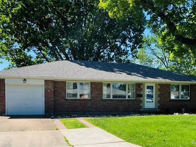 7830 Apple Valley Dr, Saint Louis, MO, 63123