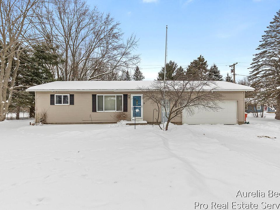 1st image of 225 Eleven Mile Rd NW