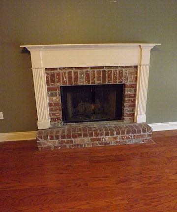 3rd image of 1015 Rebecca Dr