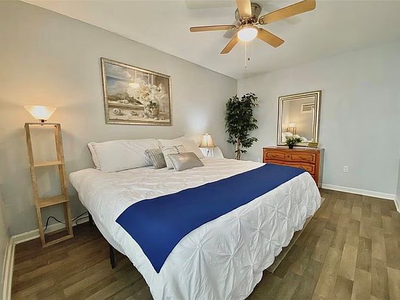 3rd image of 1802 Morgan Ave