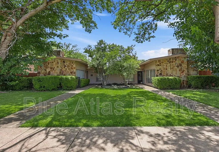 13424 Blossomheath Ln — Photo 1