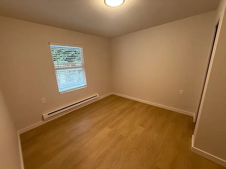 3911 Burwell St #A — Photo 11