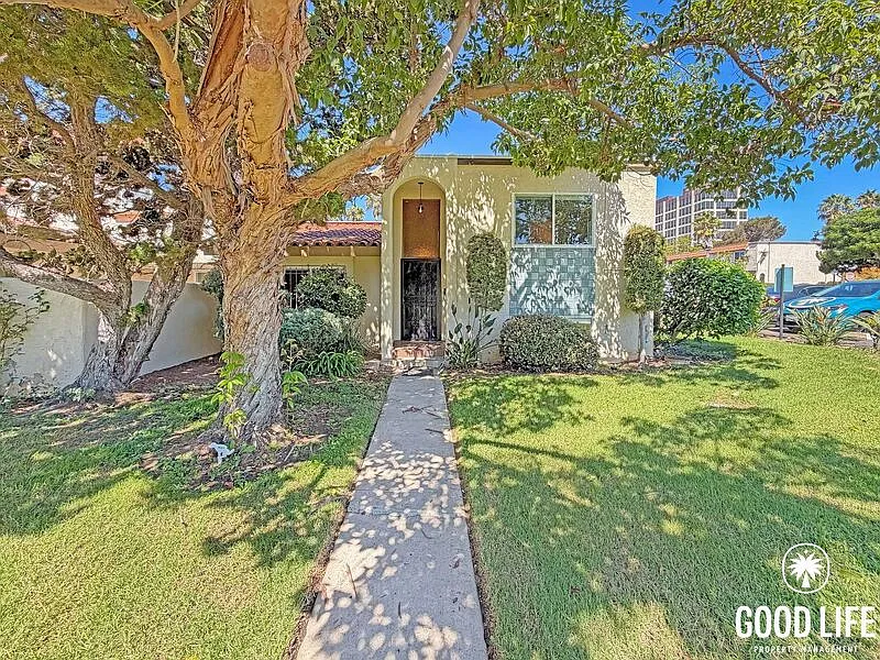 3 bed, 2.0 bath, 1766 sqft, $3,300 — Photo 2