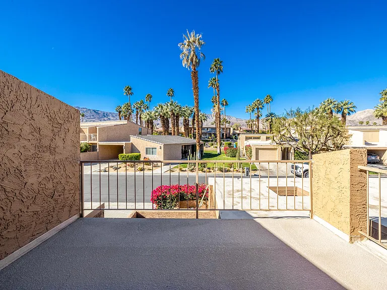 48910 Phlox Pl — Photo 38