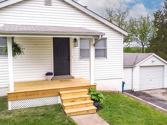 5th image of 3137 Dillon Dr