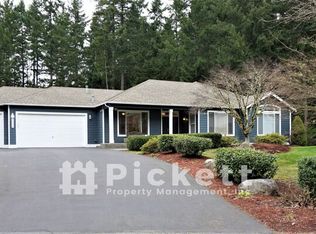 23819 Moorgate Pl NW, Poulsbo, WA 98370