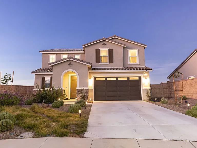 27035 Kodiak Ct — Photo 1