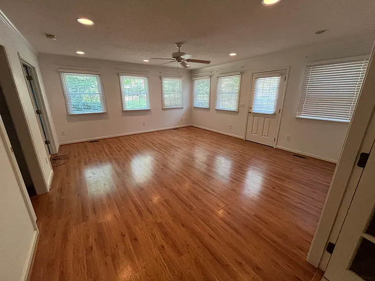 1316 Wagram Ct — Photo 10