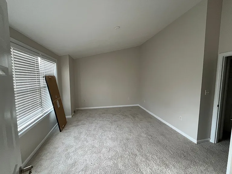 10554 Cherry Grove Ct — Photo 20