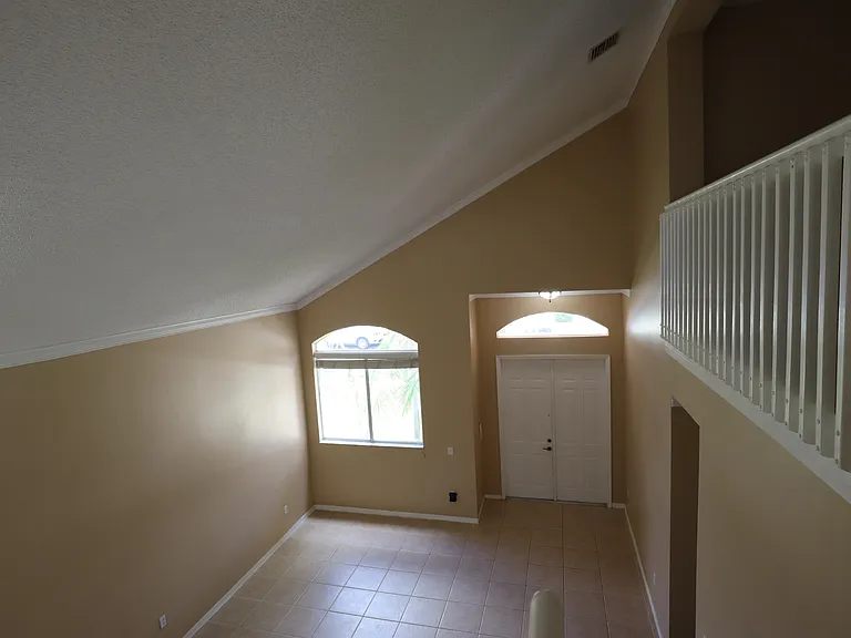 2202 SE 17th Ave — Photo 26