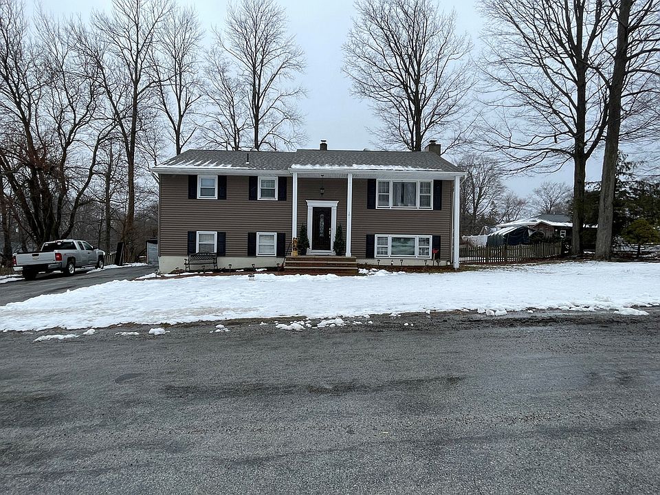 1st image of 14 W Lakeview Rd