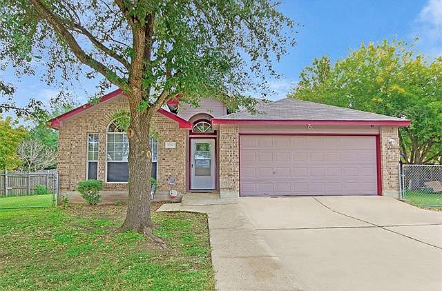 1st image of 1010 Cottonbowl Dr