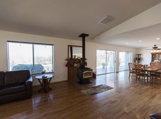 7821 Sans Souci Dr, Redding, CA 96001