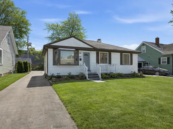 537 E 161st Pl, South Holland, IL 60473