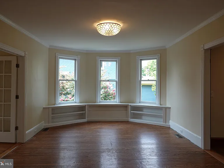 36 Hart Ave — Photo 27