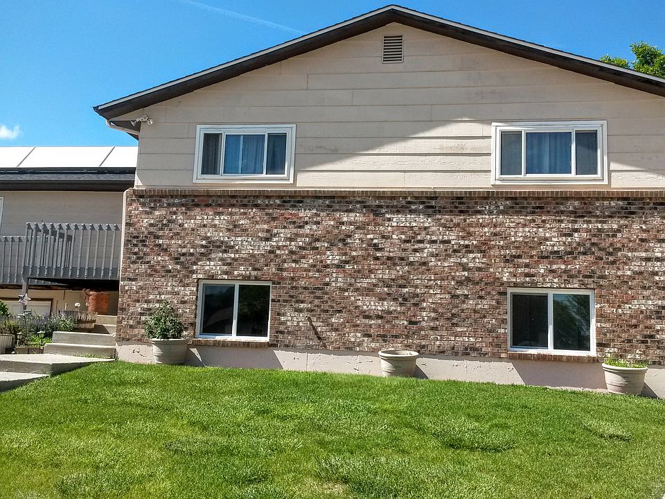 1st image of 10 Dante Ct