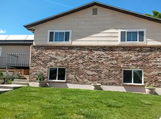 10 Dante Ct, Pueblo, CO 81001